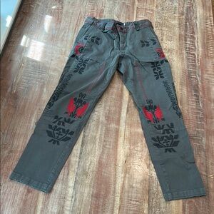Johnny Was Gray and Red Skinny Pants with Embroidery